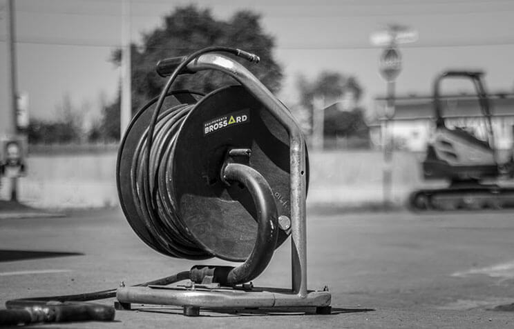 Nettoyeur de drain français